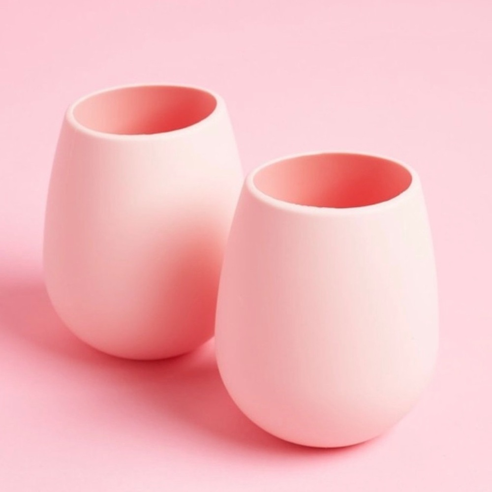 Odeme Silicone Wine Glasses and case. Set of 2. New in Packaging.